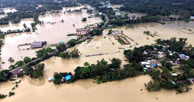 সাম্প্রতিক বন্যায় সাত জেলায় ক্ষতিগ্রস্ত ৬ লাখের বেশি মানুষ, মৃত্যু ৫৪ জনের