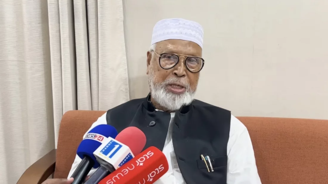 ড. ইউনূসের চেয়ে ‘হাজারগুণ ভালো’ দেশ চালাচ্ছেন তারেক রহমান, মন্তব্য কাদের সিদ্দিকীর