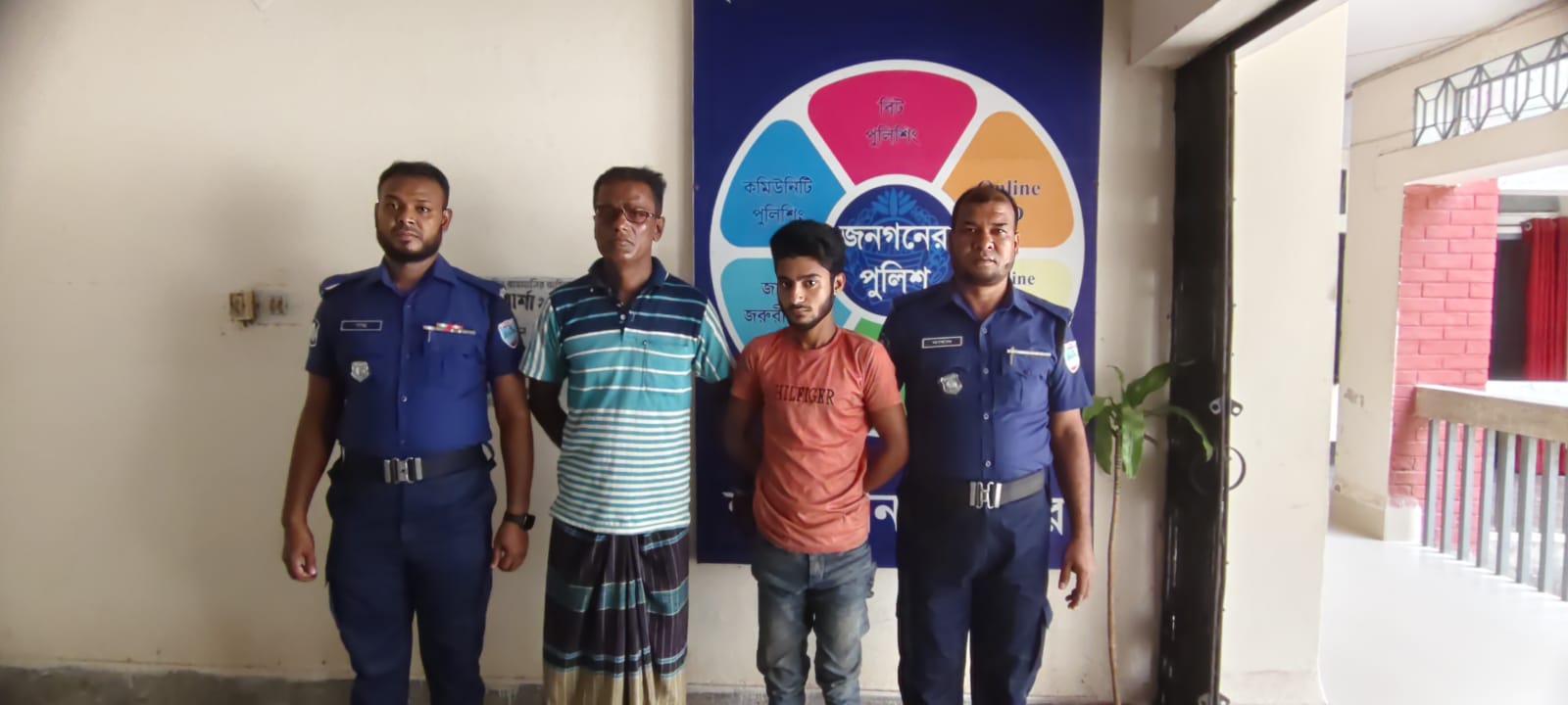 শার্শা থানা পুলিশের বিশেষ অভিযানে পরোয়ানাভূক্ত আসামী গ্রেফতার-০২ জন
