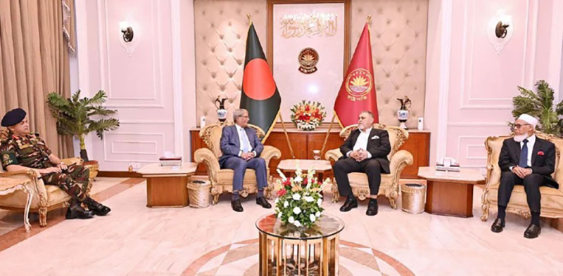 আসন্ন সব নির্বাচন অবাধ ও নিরপেক্ষ করার আহ্বান জানালেন রাষ্ট্রপতি মির্জা ফখরুল ইসলাম আলমগীর