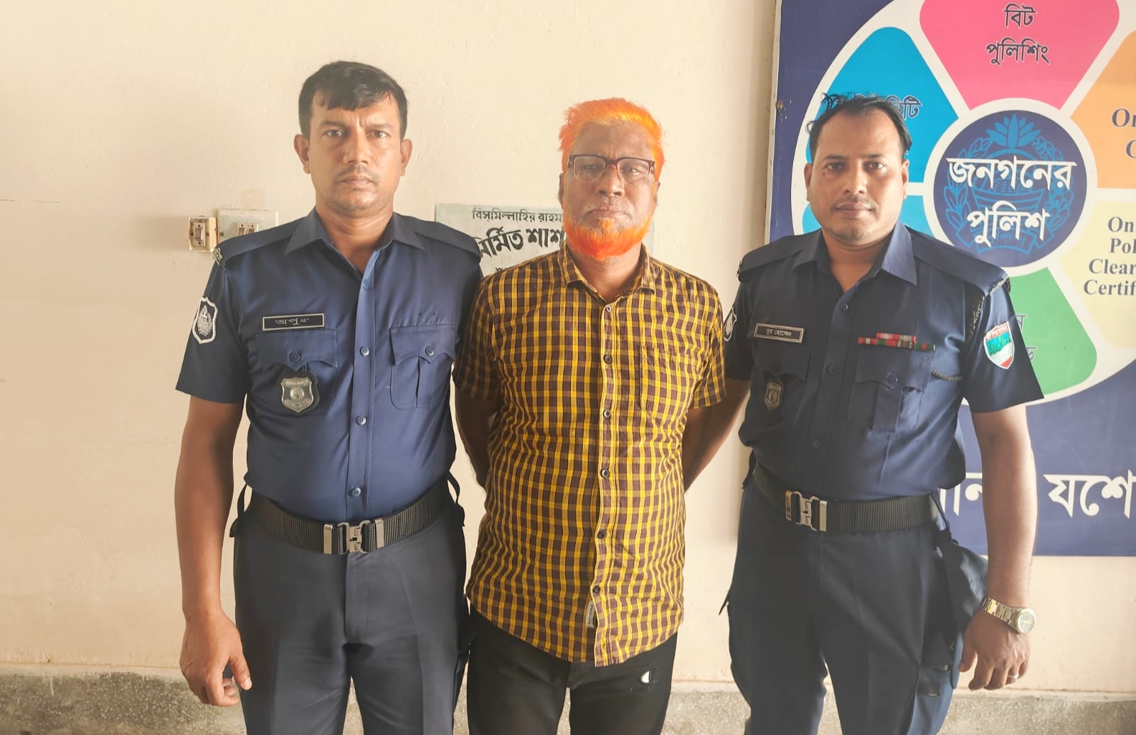 শার্শায় পুলিশের বিশেষ অভিযানে নিয়মিত মামলার আসামি গ্রেফতার