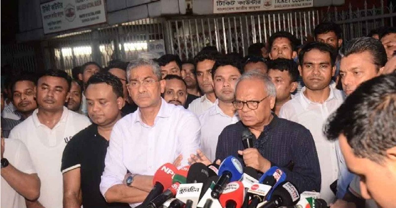 সাম্প্রতিক অগ্নিসংযোগ, বোমা হামলা গভীর ষড়যন্ত্রেরই অংশঃ রুহুল কবির রিজভী