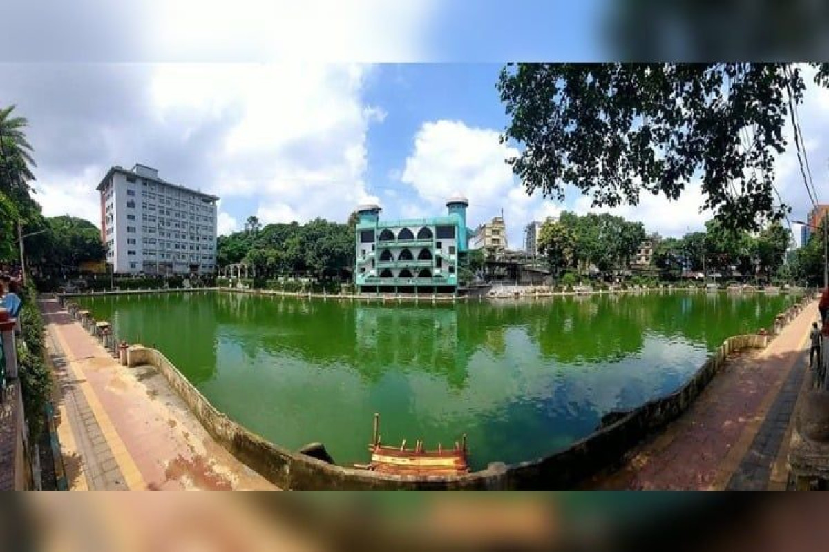 ইতিহাস ঐতিহ্যঃ চট্টগ্রামের লালদিঘি দাঁড়িয়ে আছে ২৫০ বছরের ইতিহাস নিয়ে